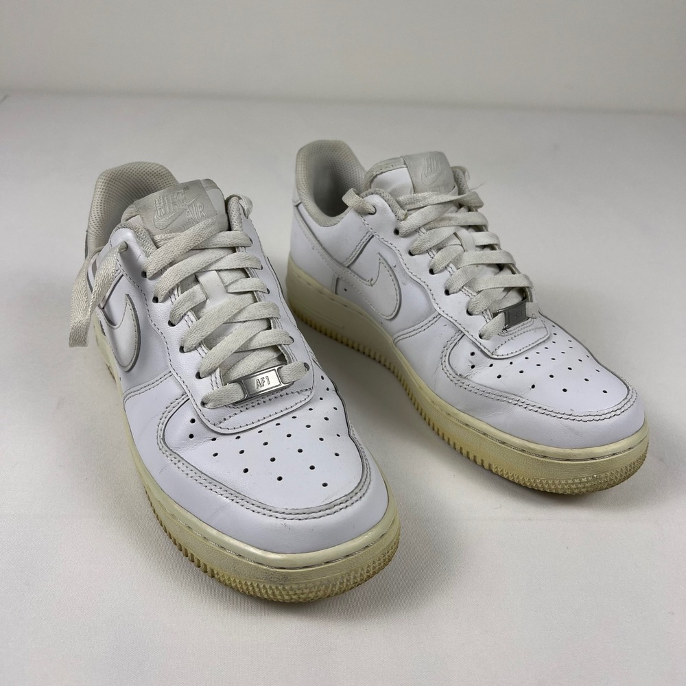 Nike Air Force 1 Low 07 7.5 White Leather 315115-112 Good Classic Sneakers